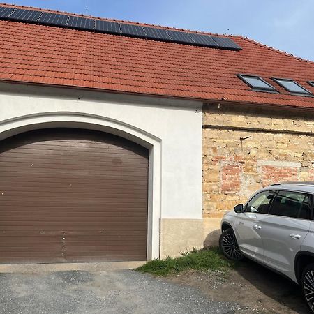 Ubytovani 1Kk Ve Zlonicich Slaný Exterior foto